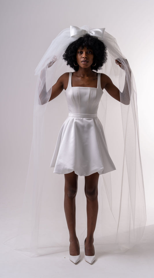 wedding dress minimalist