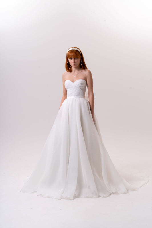 Wedding dress " Lunet "